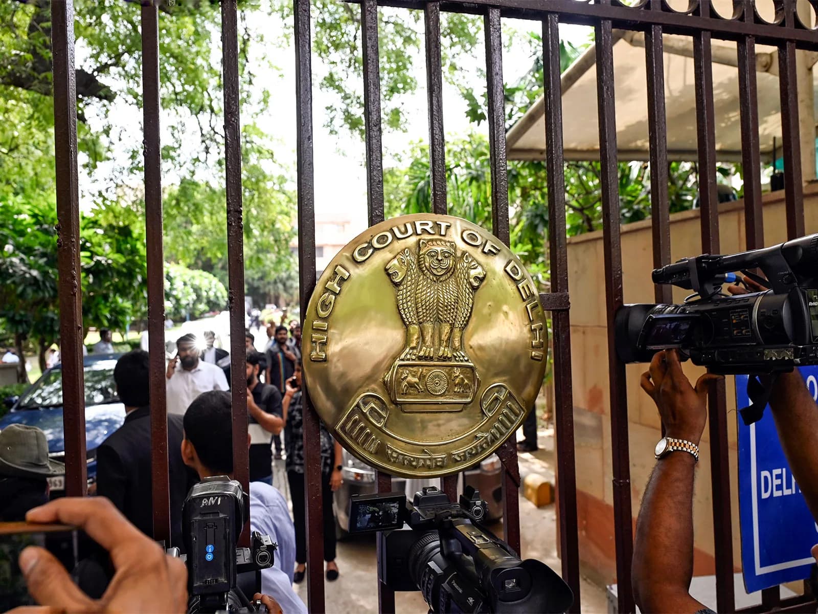 Delhi High Court permits Tahir Hussain to obtain mobile forensic data and call detail records from two cases to support his defence in a 2020 Delhi riots case.
